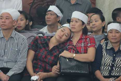 Trực tiếp: Bắt đầu lễ truy điệu 3 phi công hi sinh - ảnh 1