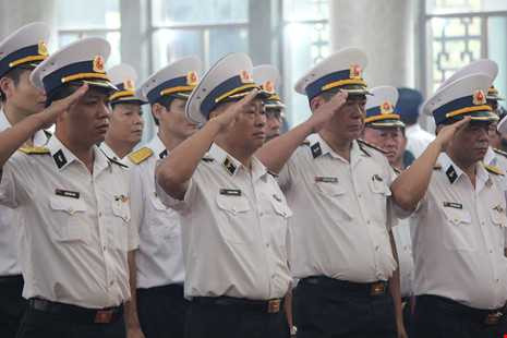 Trực tiếp: Bắt đầu lễ truy điệu 3 phi công hi sinh - ảnh 3