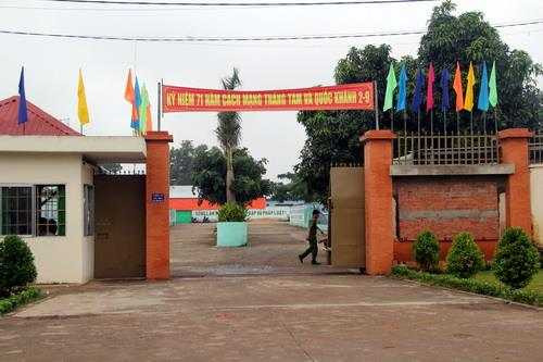 Trung tâm cai nghiện Đồng Nai hiện có khoảng gần 1.500 học viên. Đa số những người được đưa vào trung tâm đều có tiền án, tiền sự và bị bệnh HIV, lao, tâm thần…