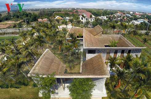 lan dau tien kts viet nam nhan giai