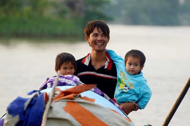 Xom chai khong ho khau giua long thi xa hinh anh 5