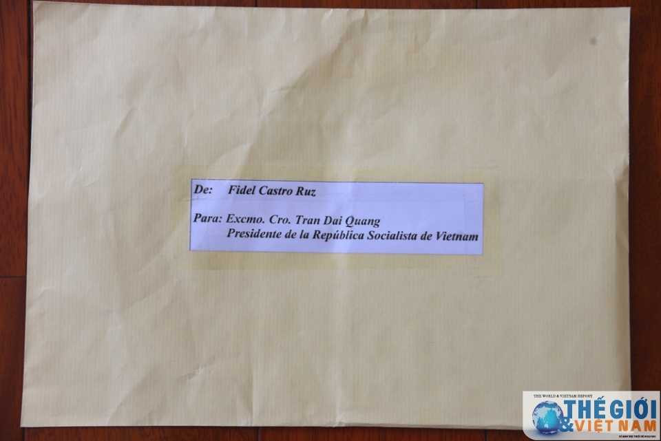 hinh anh lanh tu cuba fidel castro trong cuoc gap chu tich nuoc tran dai quang