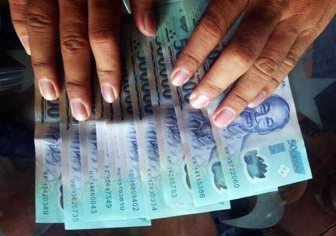 Nhat duoc tui xach, doi chu nhan 5 trieu dong tien chuoc hinh anh 2