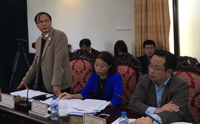 Nguyễn Hoài Nam, trưởng Ban Pháp chế HĐND thành phố Hà Nội cho biết ngoài UBND phường Dịch Vọng Hậu, UBND quận Cầu Giấy và những cán bộ liên quan tại đây vừa bị xử lý kỷ luật liên quan đến vụ cháy, còn nhiều cơ quan khắc cũng đang kiểm điểm trách nhiệm để xem xét kỷ luật liên quan đến vụ cháy quán karaoke làm 13 người chết