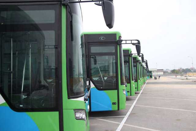 can-canh-xe-buyt-nhanh-brt-sap-dua-vao-hoat-dong-o-ha-noi-giadinhvietnam.com 1