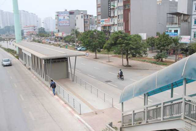 can-canh-xe-buyt-nhanh-brt-sap-dua-vao-hoat-dong-o-ha-noi-giadinhvietnam.com 11
