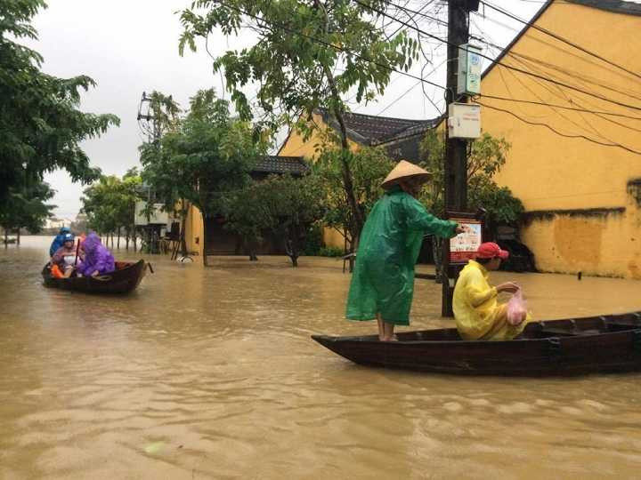 15540580_1011086662368195_1479128251_o-2145