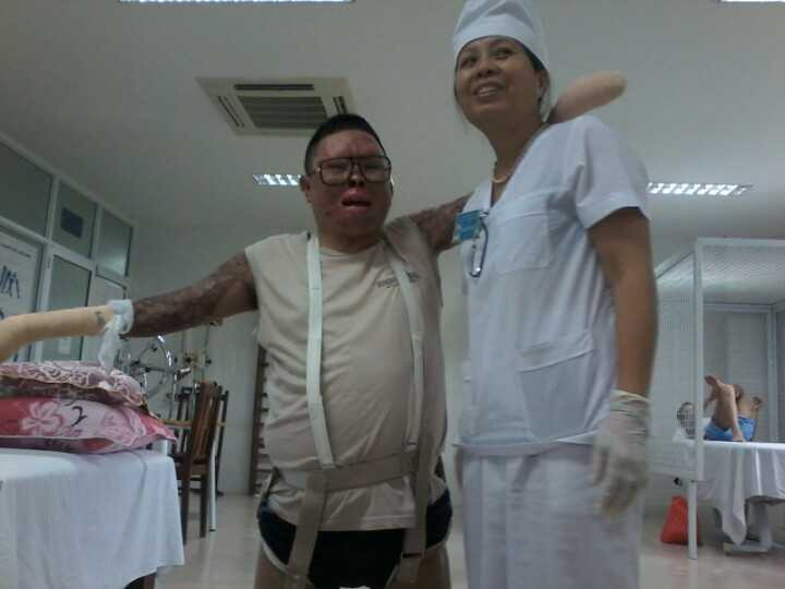 891 ngày đêm của chiến sĩ sống sót sau vụ rơi trực thăng ở Hòa Lạc - ảnh 1