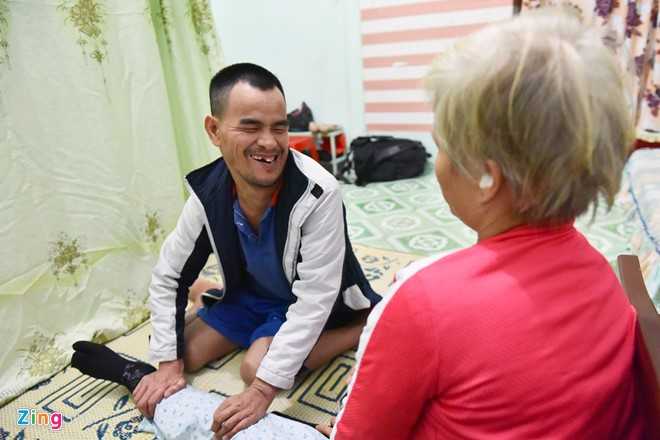 To am cua anh chong khoeo va chi vo cam diec hinh anh 8