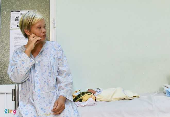 To am cua anh chong khoeo va chi vo cam diec hinh anh 3