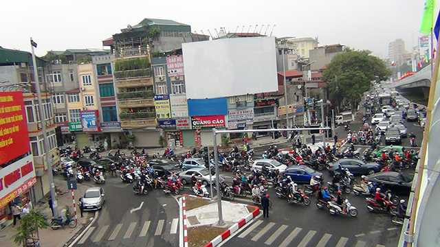 Mục tiêu đầu tư xây dựng cầu vượt được đặt ra là nhằm hạn chế tình trạng ùn tắc giao thông, phát huy hiệu quả khai thác của đường Vành đai I sau khi hoàn thành