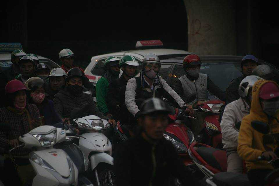 Hà Nội: Kẹt cứng cửa ngõ phía Nam chiều cuối năm