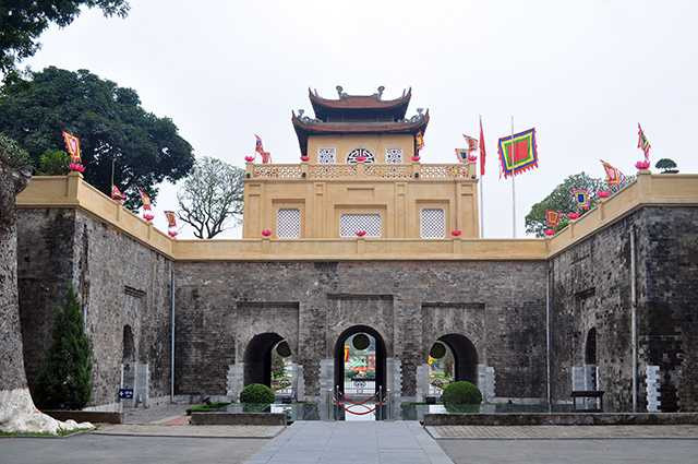  Ông Trần Việt Anh cho biết, những năm trước đơn vị này thường xuyên tu sửa từng bộ phận nhỏ trong Hoàng Thành 