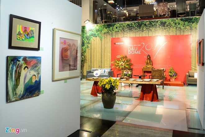 Trien lam 60 tac pham hinh tuong ga don Tet Dinh Dau hinh anh 2