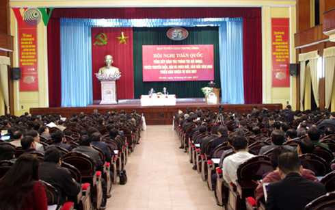 dau tranh phan bac thong tin sai su that va luan dieu xuyen tac hinh 1