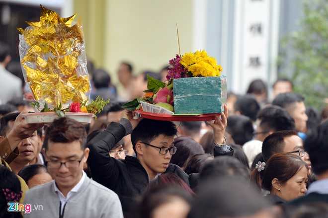 Dan van phong, gioi kinh doanh do xo le phu ngay dau di lam hinh anh 10