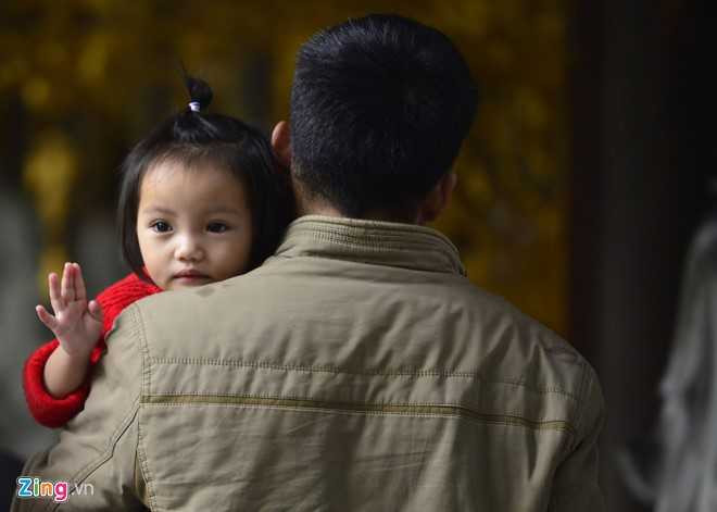 Hinh anh xau xi, phan cam ngap chua Bai Dinh dau nam moi hinh anh 14