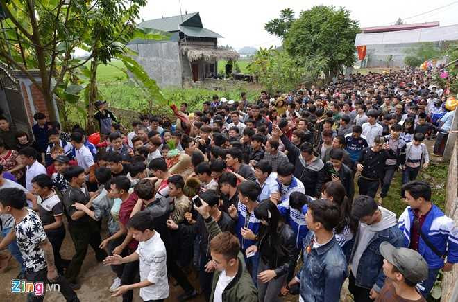 Hang tram thanh nien giam dap, cuop chieu mong sinh con trai hinh anh 7