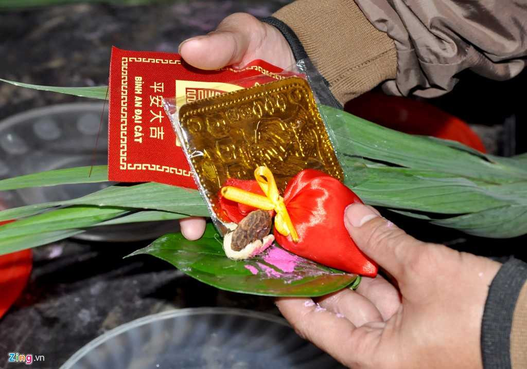 Dan mien Trung 'rong ran' o Hoi An xin loc dau nam hinh anh 9