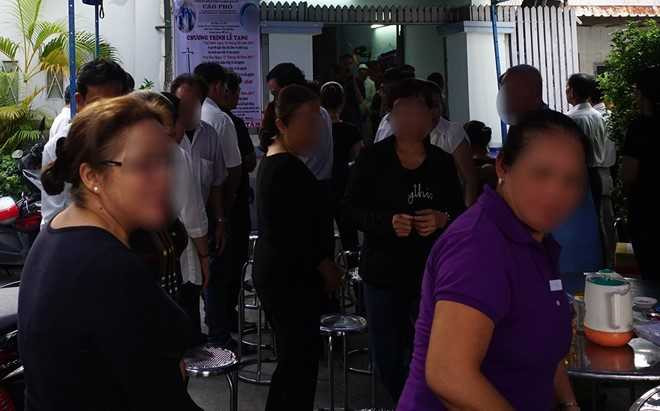 Noi dang cay cua gia dinh co me chet, con nhap vien vi cuop hinh anh 1