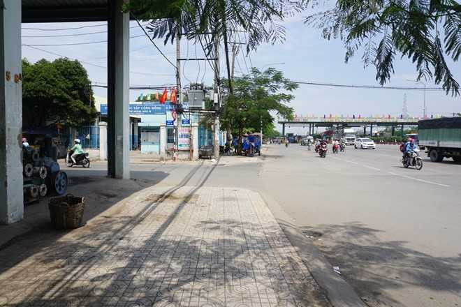 Noi dang cay cua gia dinh co me chet, con nhap vien vi cuop hinh anh 3