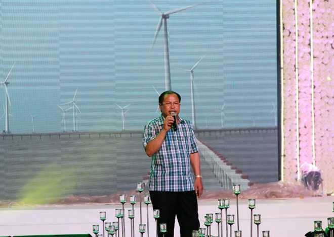 Nguoi tang xe Lexus 3 ty dong cho tinh Ca Mau len tieng hinh anh 1