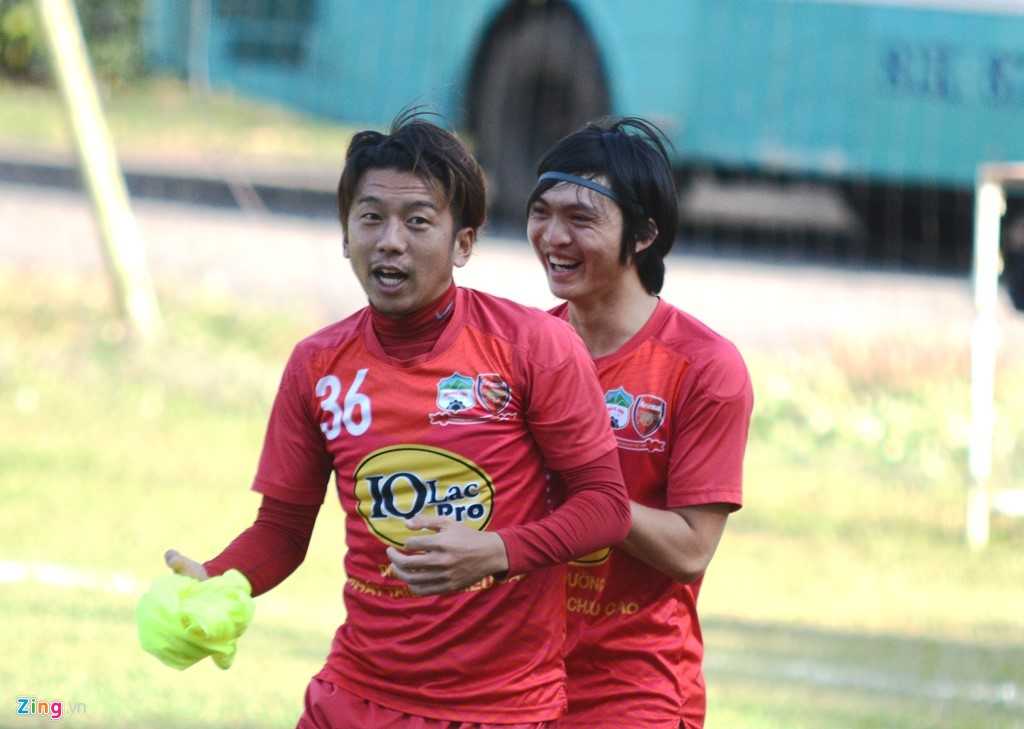 Tuan Anh tap luyen cho ngay tro lai V.League hinh anh 2