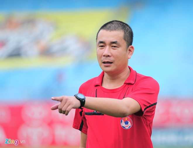 Vi sao bau Duc bat luc trong viec ha be ong Mui? hinh anh 2