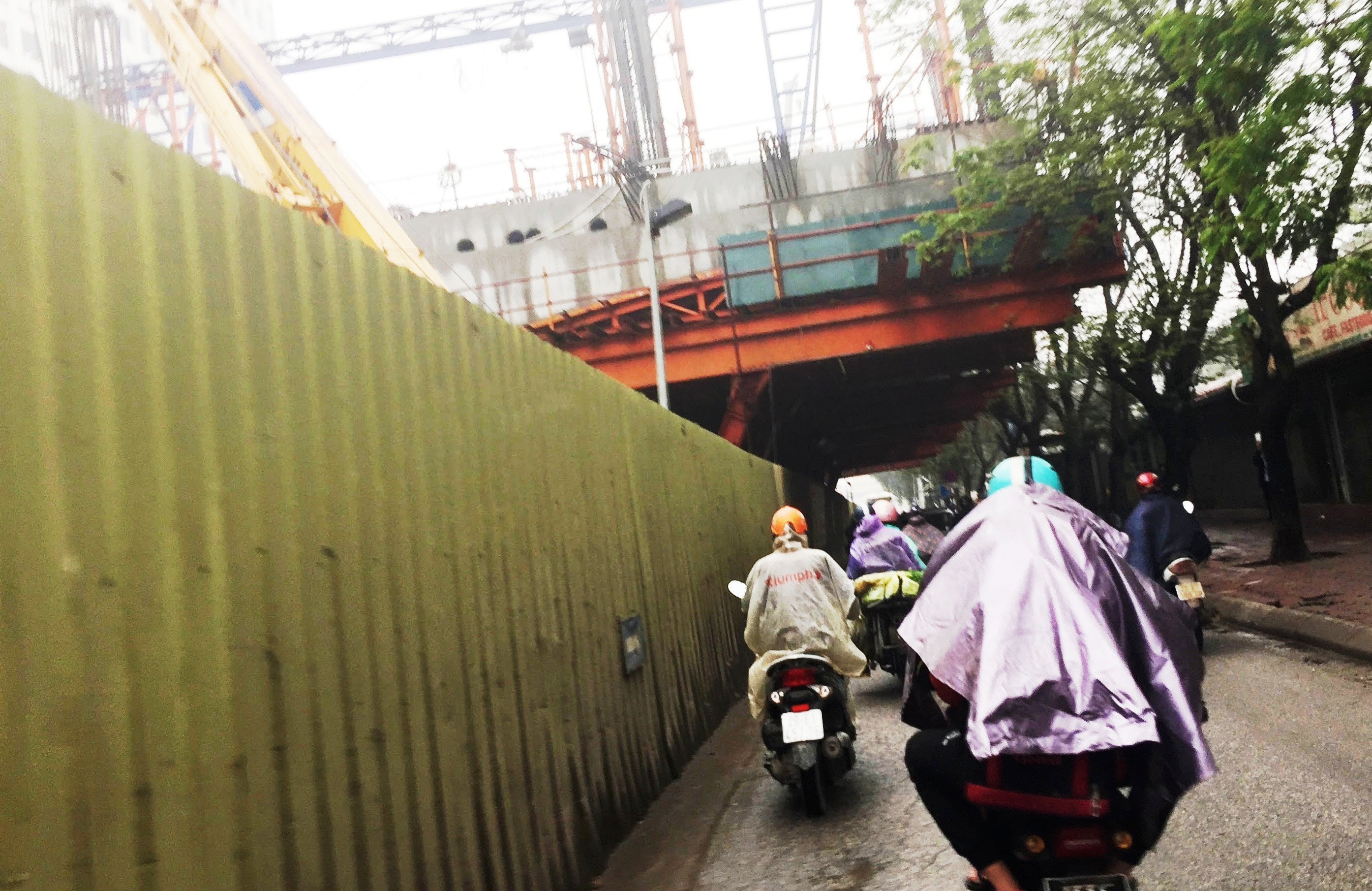 Biển báo gây sợ hãi tại dự án metro Nhổn – Ga Hà Nội ảnh 5