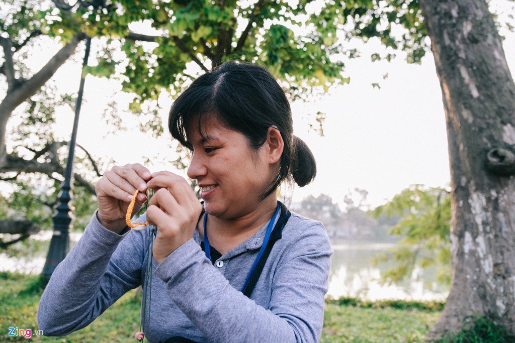 Nhung manh doi muu sinh tren pho di bo hinh anh 7