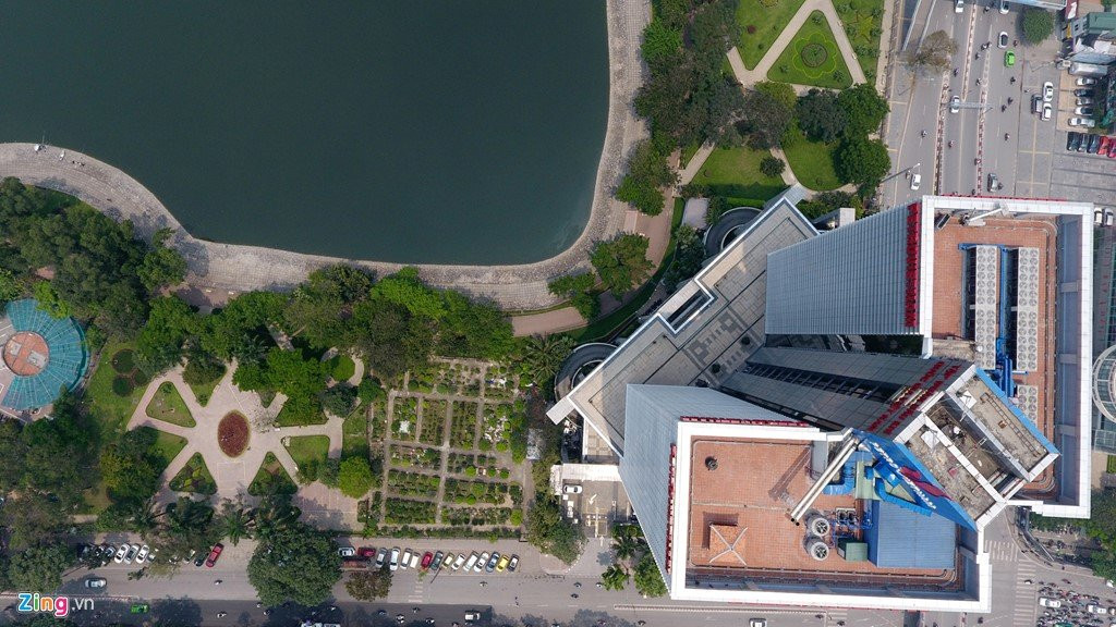 Toan canh ho Thanh Cong vua bi de xuat cho lap de xay nha hinh anh 6