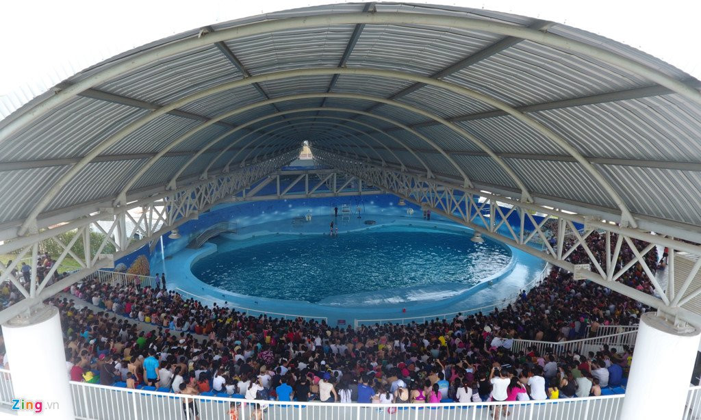 Bien nhan tao lon nhat Viet Nam gay that vong ngay nghi le hinh anh 10