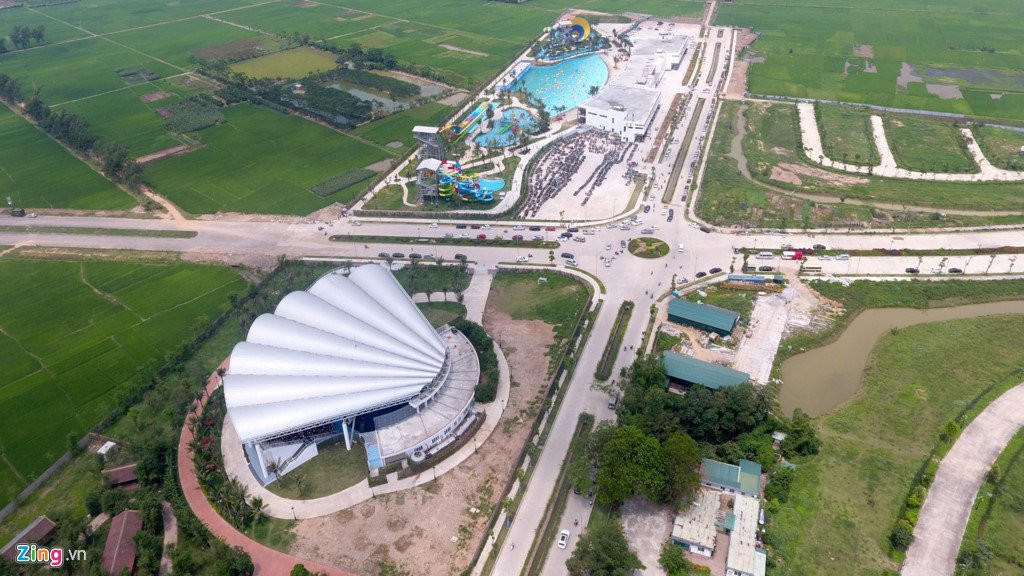 Bien nhan tao lon nhat Viet Nam gay that vong ngay nghi le hinh anh 1