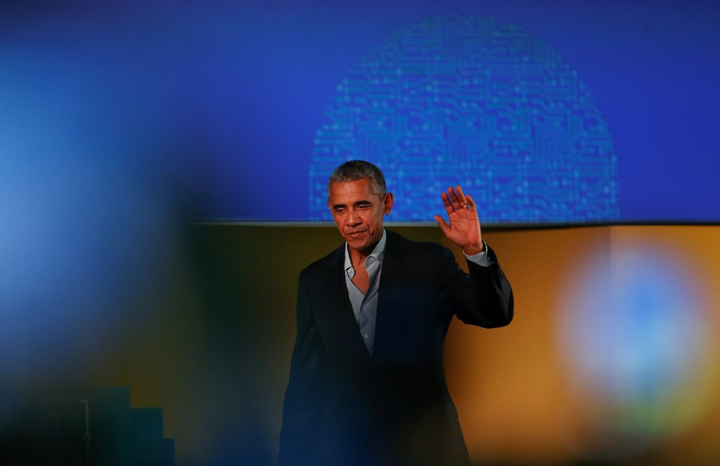 Obama xuat hien day phong cach o kinh do thoi trang Milan hinh anh 1