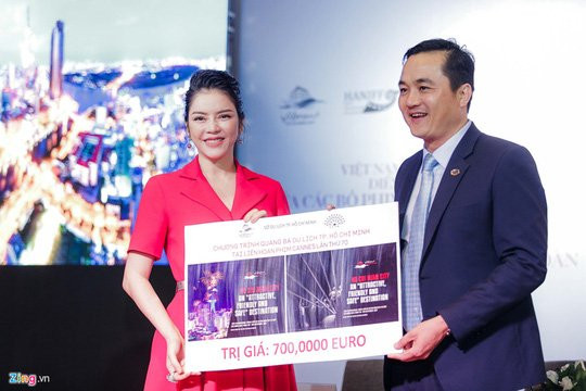 Bộ VH-TT-DL bất ngờ về hành động lố, liều của Lý Nhã Kỳ ở LHP Cannes ảnh 4