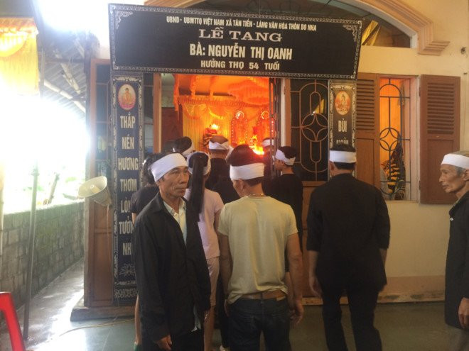 Cu soc cua 2 hoc sinh mat me trong chuyen du lich dau he hinh anh 1