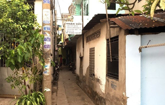 Cha vo chem chet con re roi cho xac di dau thu linh 30 thang tu hinh anh 2