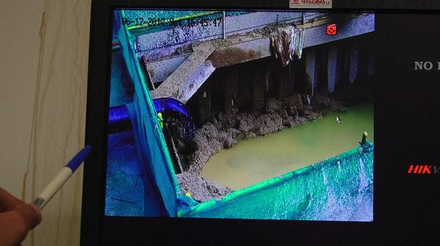 Hầm xả đất đá sau khi khoan.