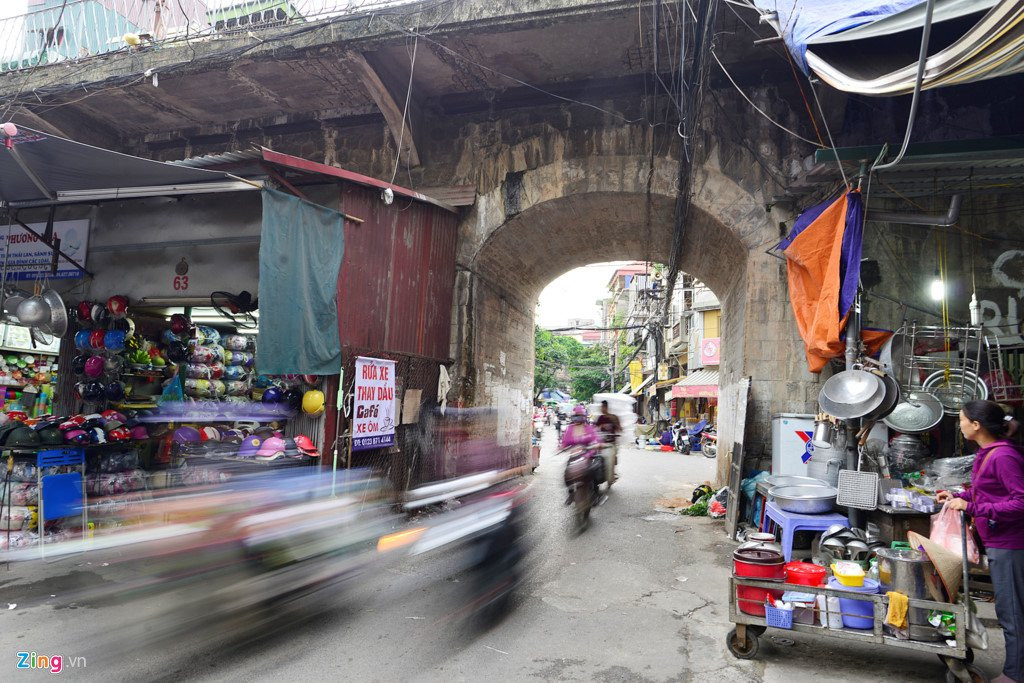 Ha Noi duc thong 127 vom cau tram tuoi bi bit kin nhieu nam hinh anh 6