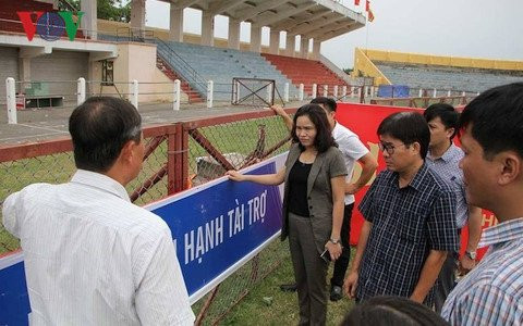 trau choi huc 1 nguoi tu vong nen bo hay giu le hoi choi trau do son hinh 2