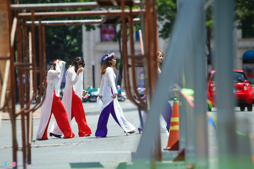 Nha tho Duc Ba o Sai Gon bat dau dot trung tu keo dai 2 nam hinh anh 11