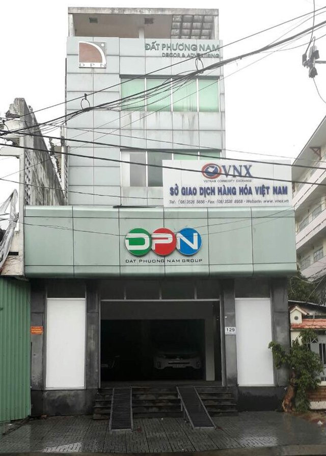  Căn nhà duy nhất của công ty Cổ phần XNK Tạp Phẩm hiện đang cho công ty khác thuê lại, vẫn chưa bàn giao mặt bằng và sẽ bị cưỡng chế trong tháng 8 tới 