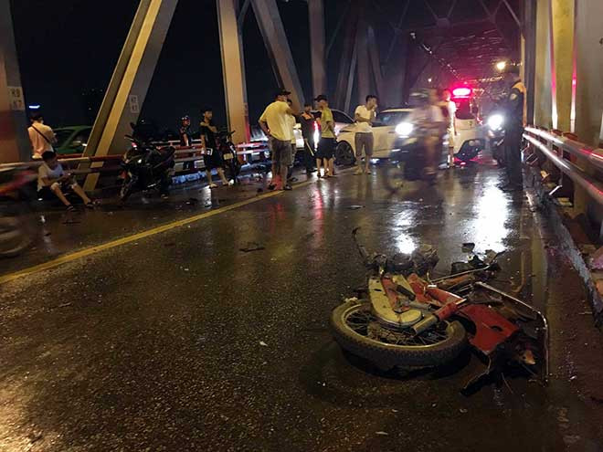 tai nan 3 nguoi chet, xe may dut doi: tai xe lexus khai gi? hinh anh 1