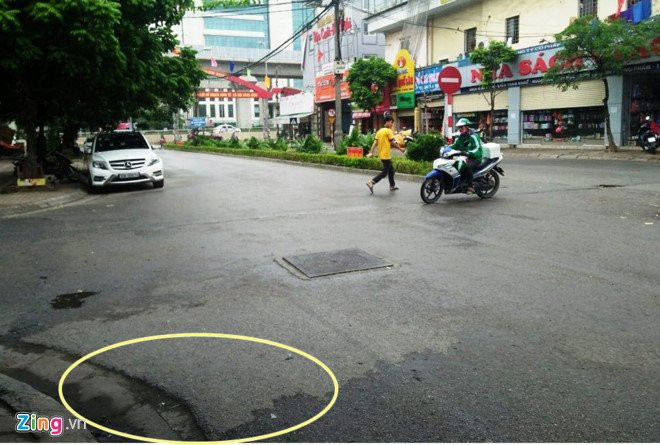 Bi thu quan Thanh Xuan: Xe cho pho chu tich quan do sai quy dinh hinh anh 1