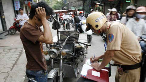 xử phạt xe 3 bánh, giả danh thương bình, CSGT, Sở GTVT Hà Nội