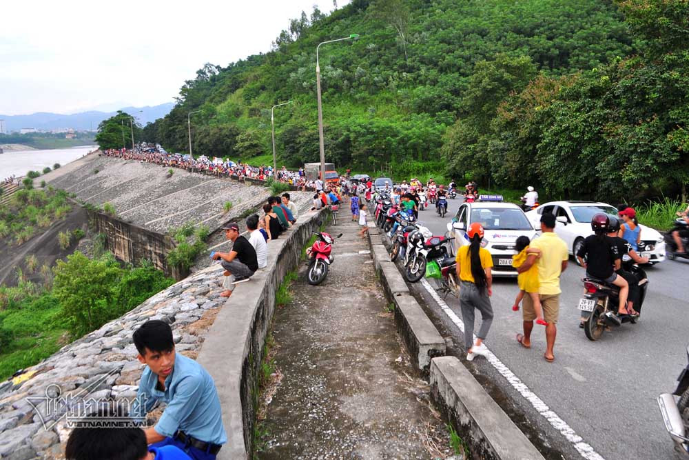 xả lũ, thủy điện, Hòa Bình