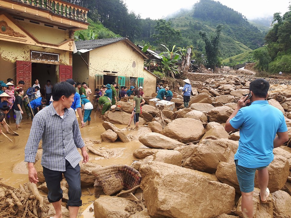 lũ ống ở yên bái