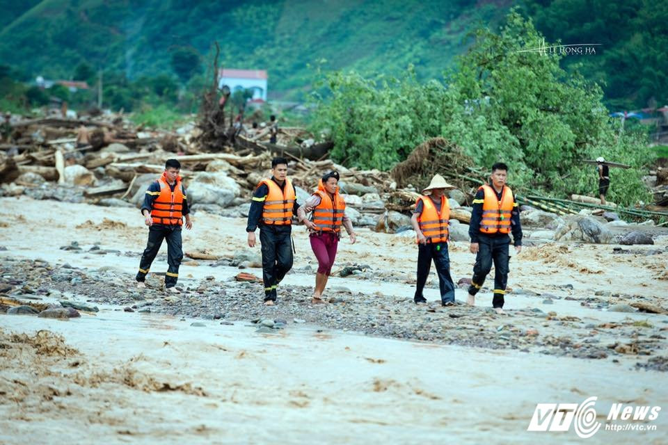 20597076_1647860505232920_7731251534848960271_n 15