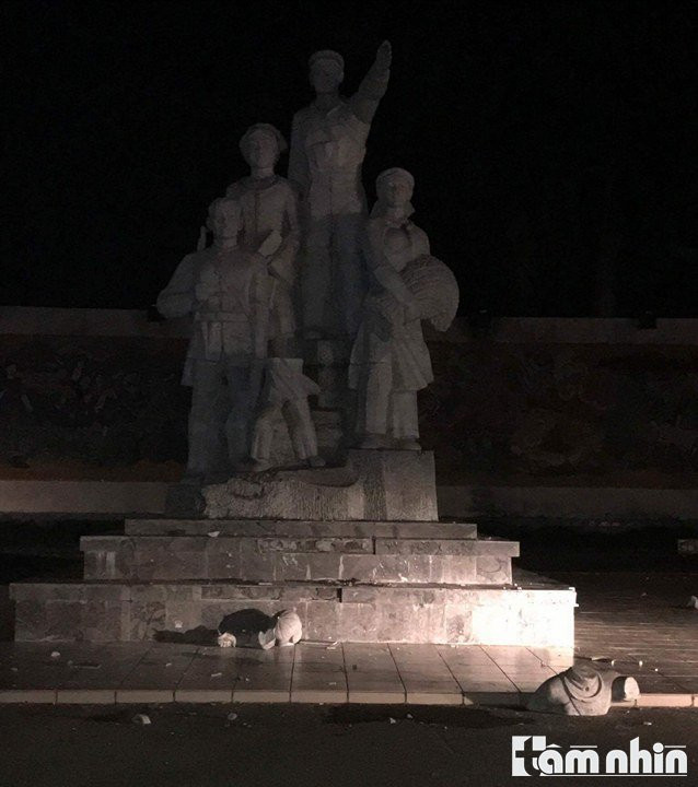 20751216_1220505014722262_1504700933_n-0238