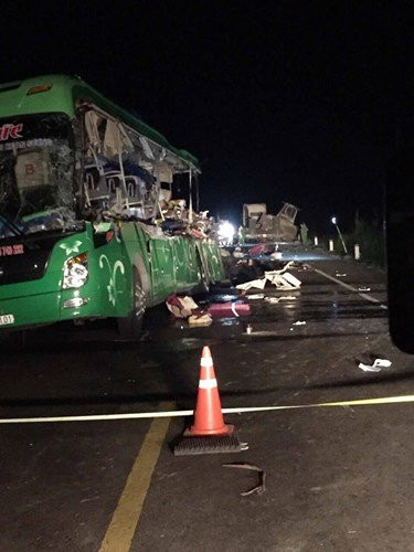 hien-truong-tai-nan-xe-khach-khien-5-nguoi-chet-o-binh-dinh-hinh-2 7